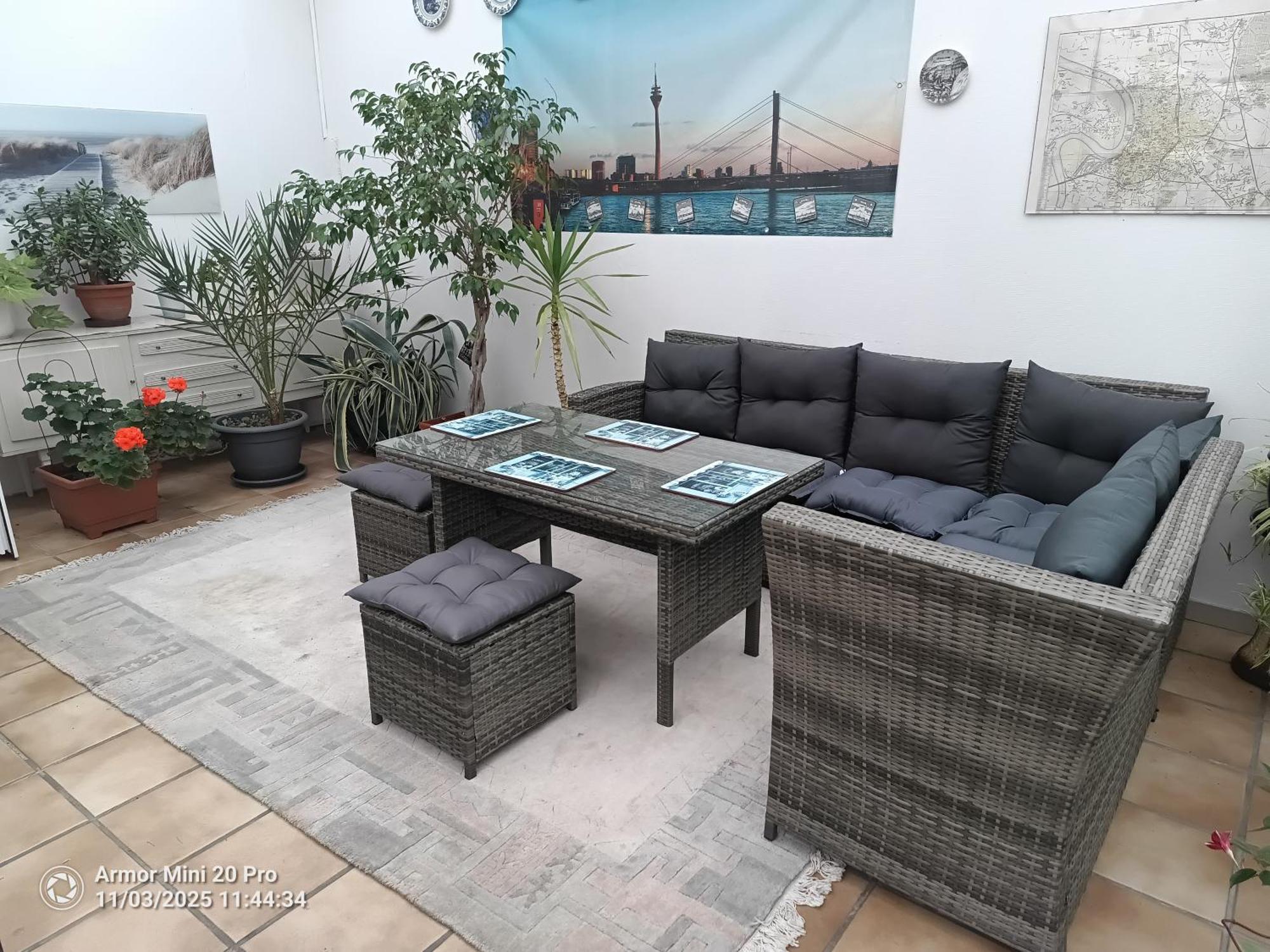 Gasthuis Haus Naehe Flughafen Und Messe *